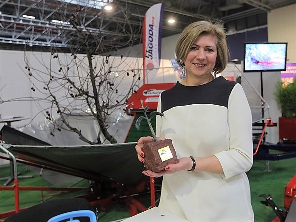 Tree Shaker Harvester GACEK - JAGODA JPS Agromachines Won First Prize